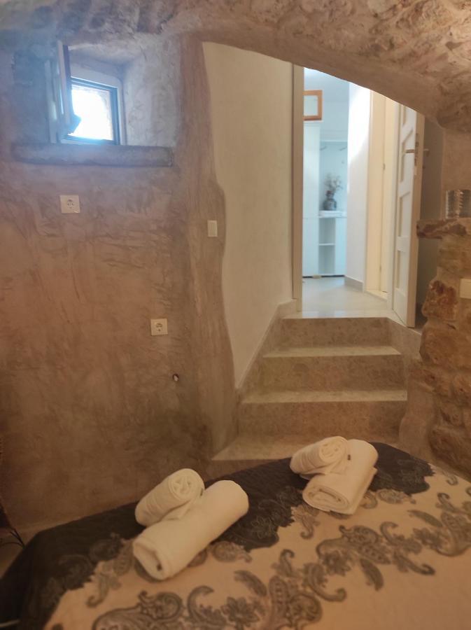 Stone House, Svirce, Hvar Bagian luar foto