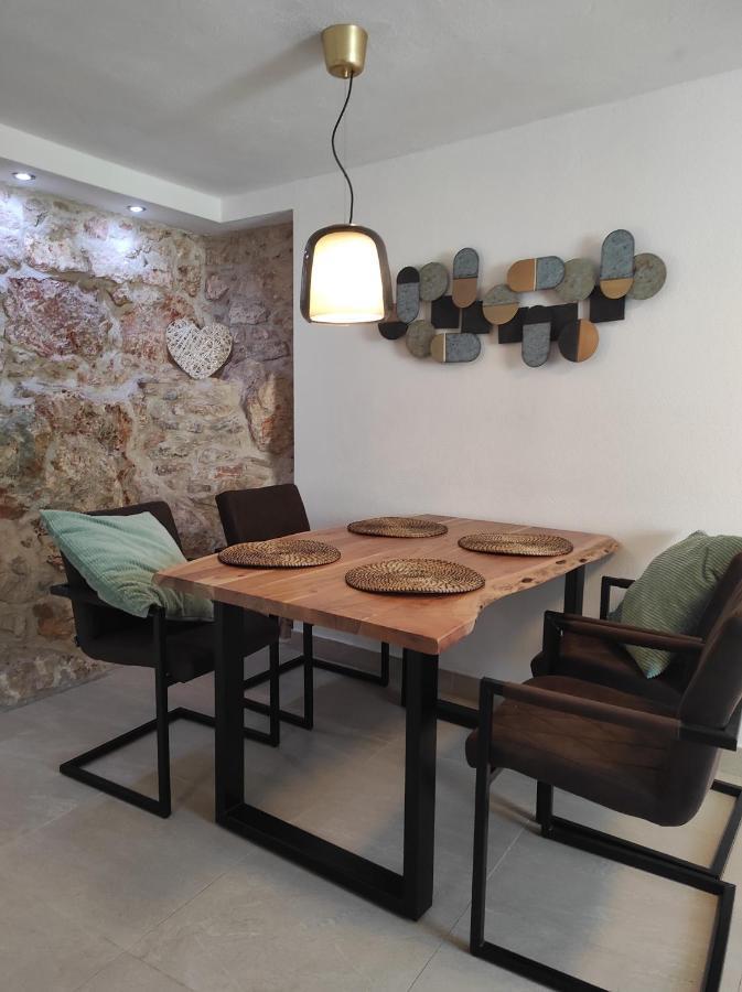 Stone House, Svirce, Hvar Bagian luar foto