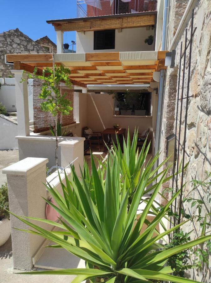 Stone House, Svirce, Hvar Bagian luar foto